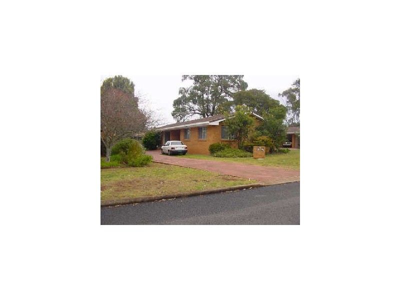 2/24 Knockator Crescent, Centenary Heights QLD 4350