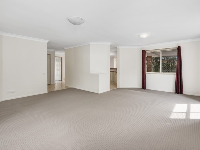 17 Elvery Court, Middle Ridge QLD 4350