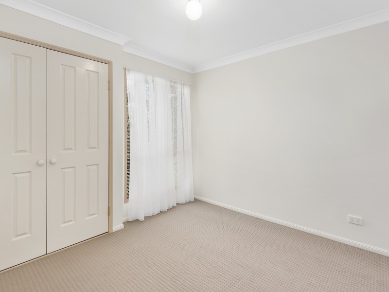 17 Elvery Court, Middle Ridge QLD 4350