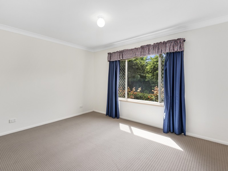 17 Elvery Court, Middle Ridge QLD 4350