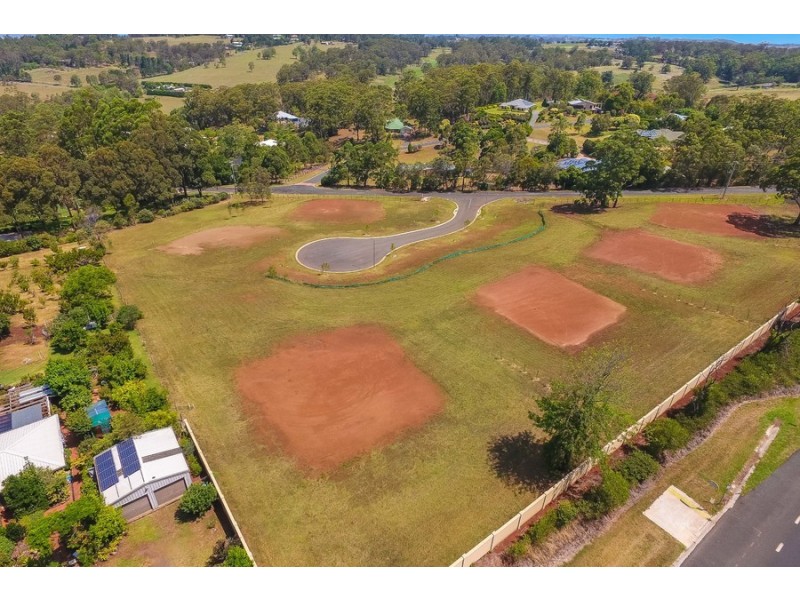 9 Grayne Court, Highfields QLD 4352