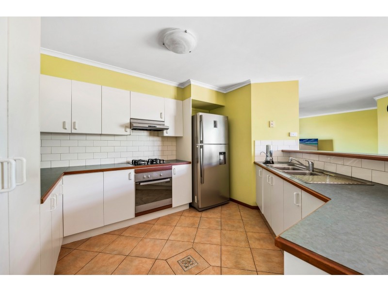 13 Hennenlotter Court, Kearneys Spring QLD 4350