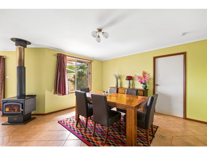 13 Hennenlotter Court, Kearneys Spring QLD 4350