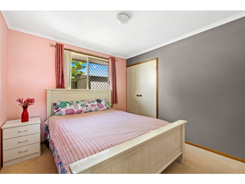 13 Hennenlotter Court, Kearneys Spring QLD 4350