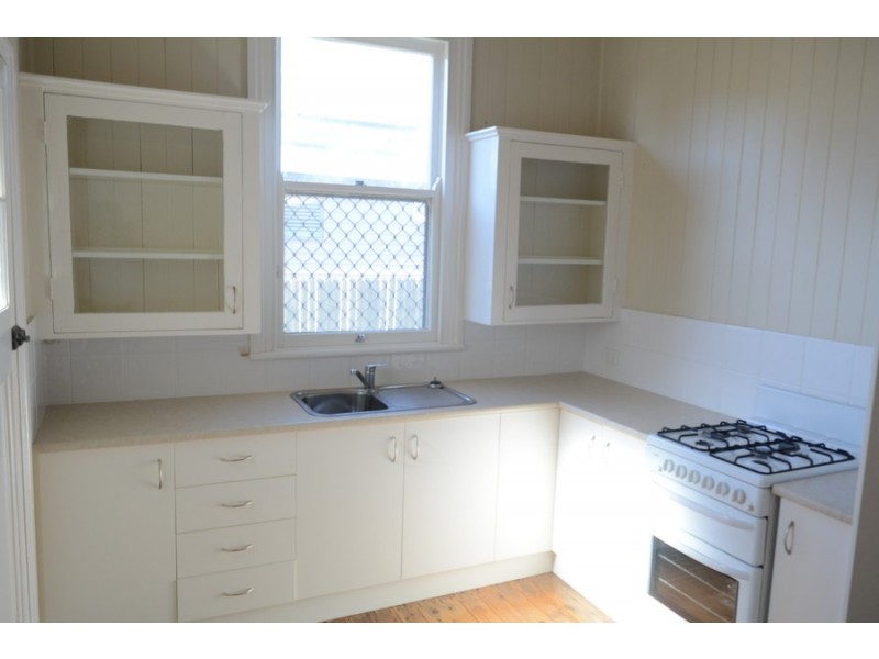 1/124 Hume Street, East Toowoomba QLD 4350