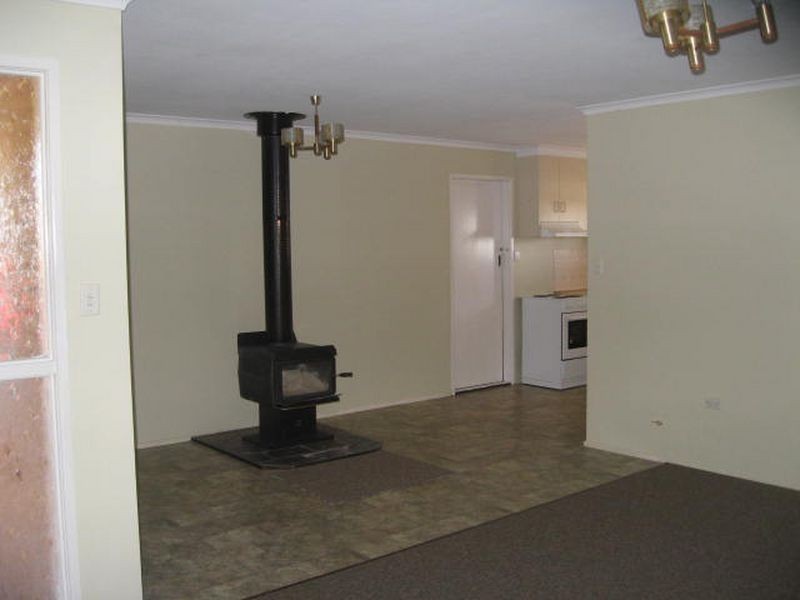 22 Jennifer Crescent, Kearneys Spring QLD 4350