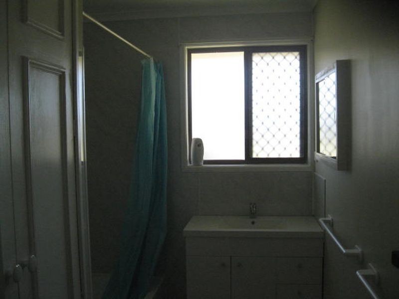 22 Jennifer Crescent, Kearneys Spring QLD 4350