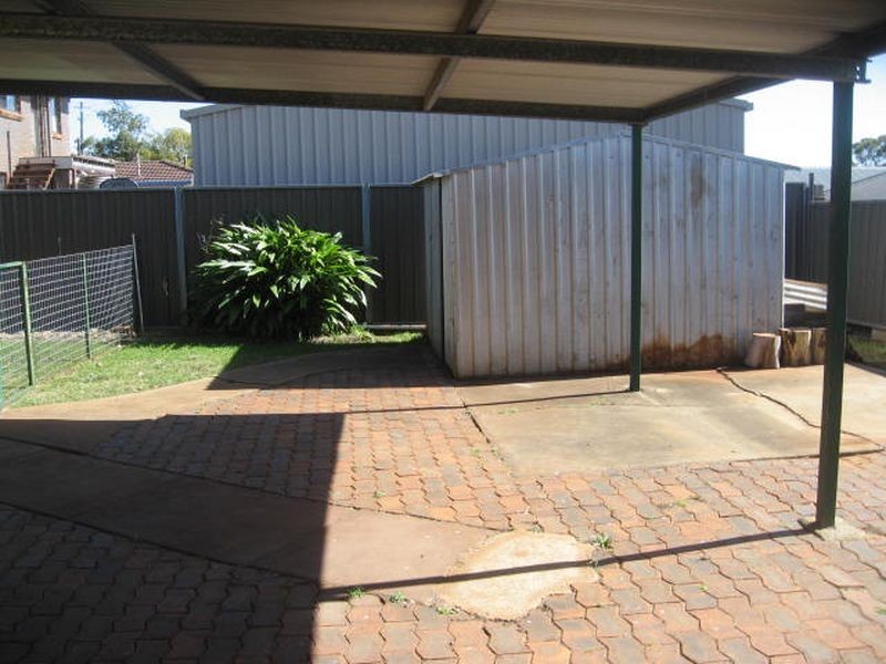 22 Jennifer Crescent, Kearneys Spring QLD 4350