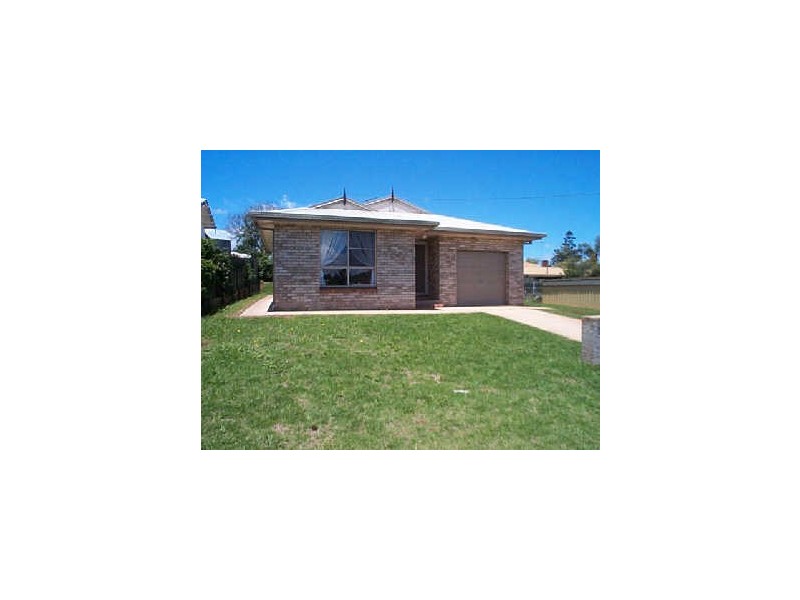 28 Gregory Street, Harlaxton QLD 4350