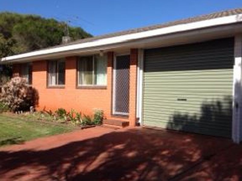 2/28 Priest Street, Rockville QLD 4350