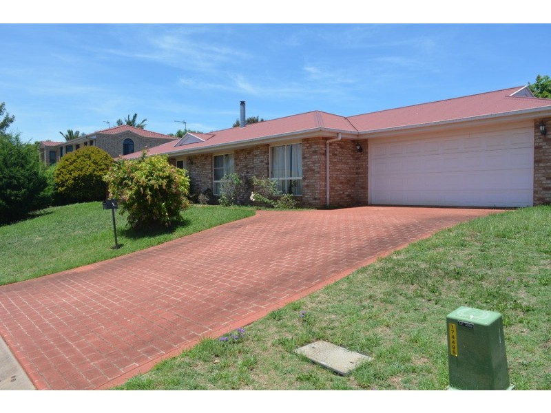 8 Kruiswijk Court, Middle Ridge QLD 4350