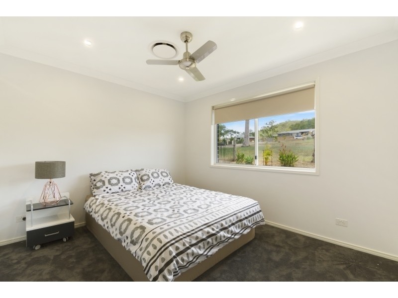 2 Pepperwood Place, Withcott QLD 4352