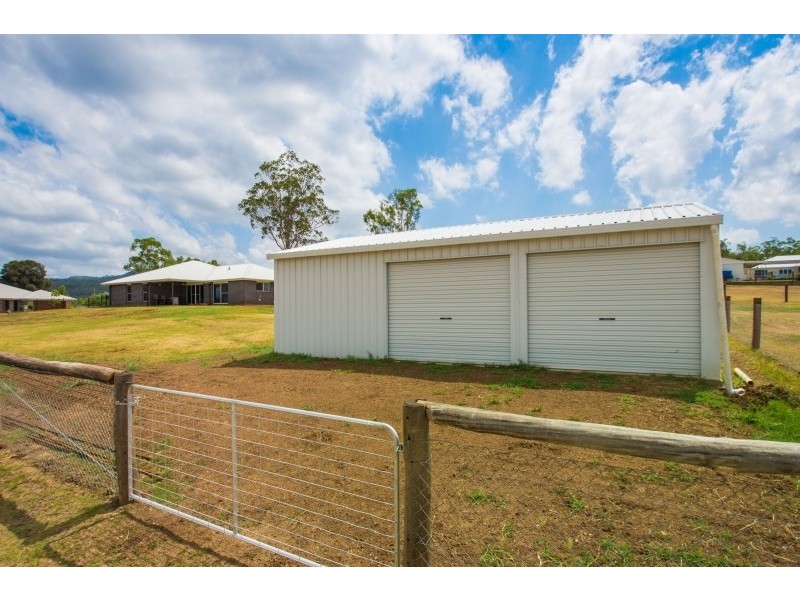 2 Pepperwood Place, Withcott QLD 4352