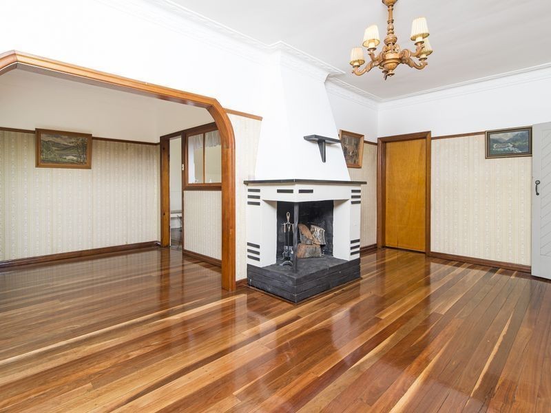 19 Mabel Street, Harlaxton QLD 4350