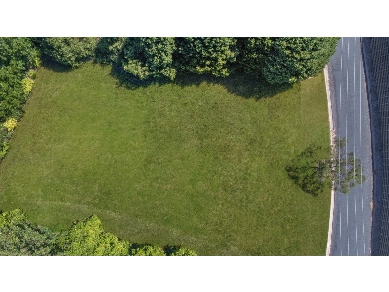 17 Hilltop Crescent, Blue Mountain Heights QLD 4350