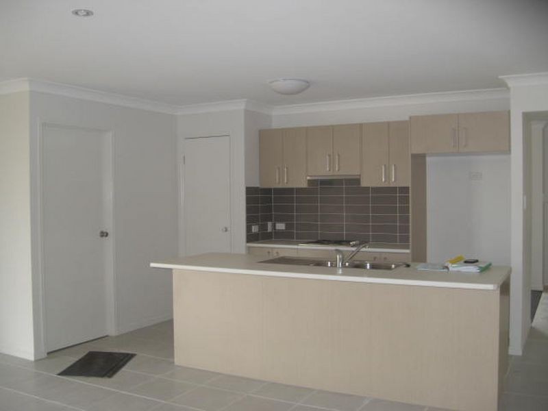 38 Kalimna Drive, Highfields QLD 4352