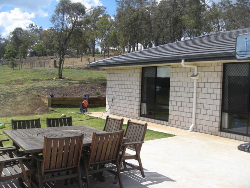 23 Hamblin Court, Blue Mountain Heights QLD 4350