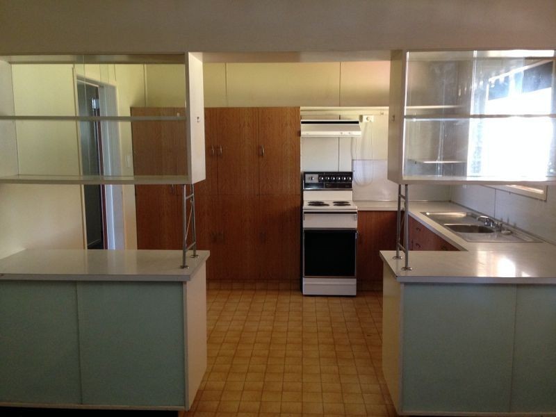 291a West Street, Harristown QLD 4350