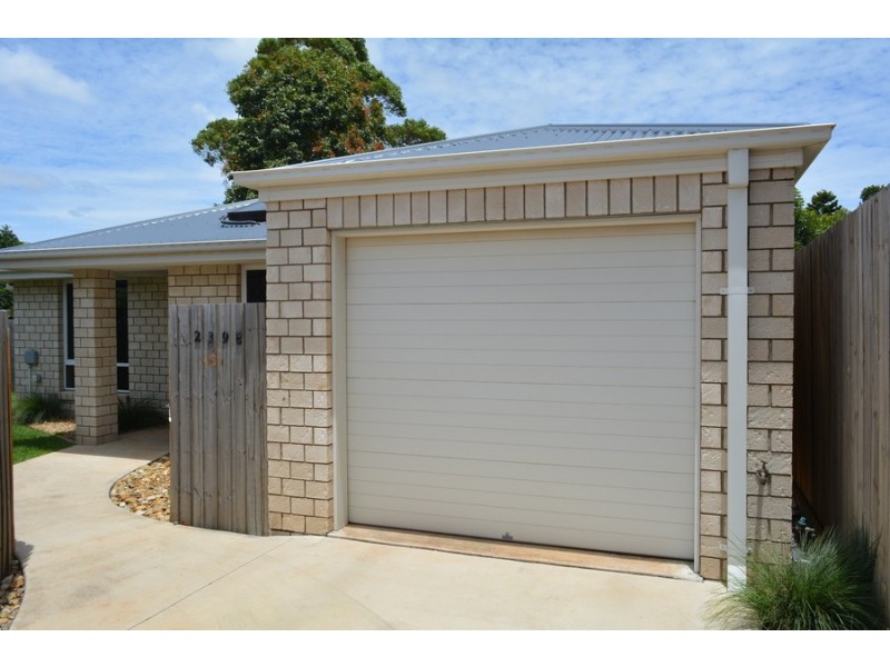 239b New England Highway, Harlaxton QLD 4350