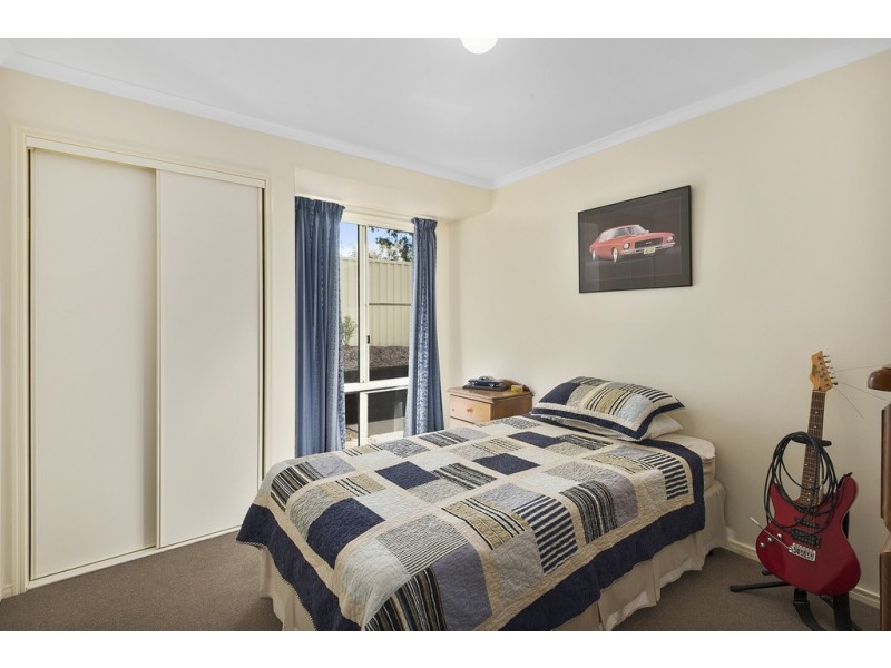 121 Diana Crescent, Postmans Ridge QLD 4352