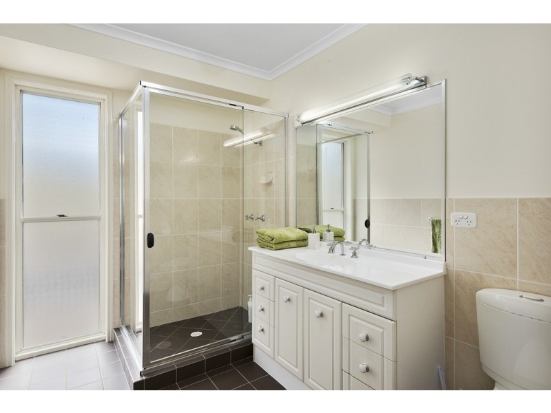 121 Diana Crescent, Postmans Ridge QLD 4352