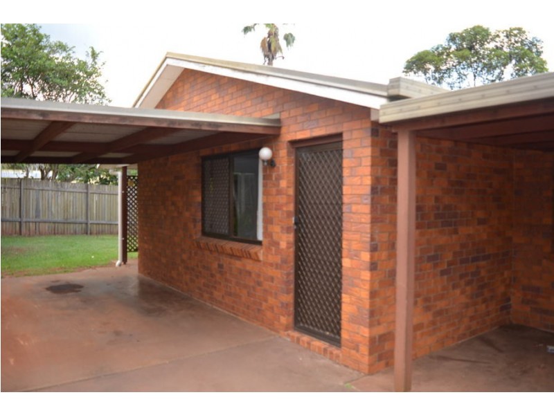 2/195 Tor Street, Wilsonton QLD 4350