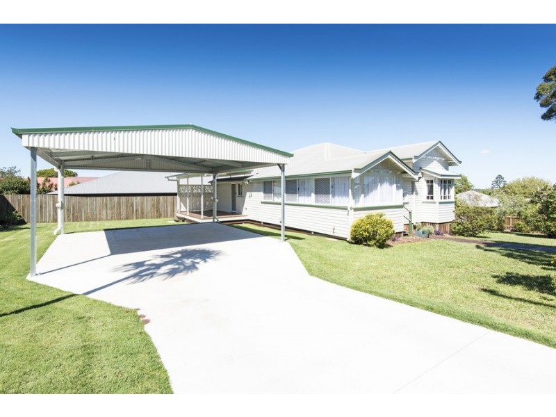 50 Jellicoe Street, Mount Lofty QLD 4350