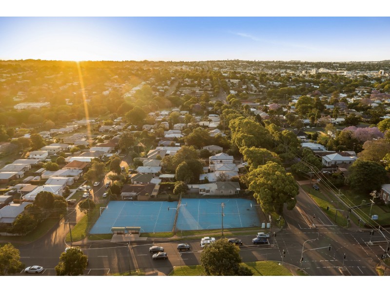 56 James Street, Rangeville QLD 4350