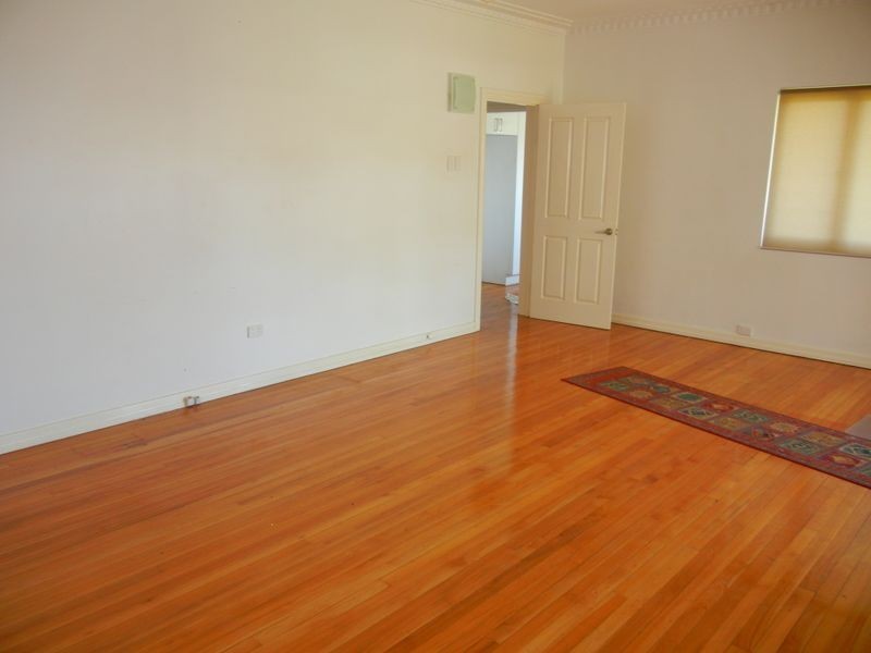 9 Goggs Street, Toowoomba City QLD 4350