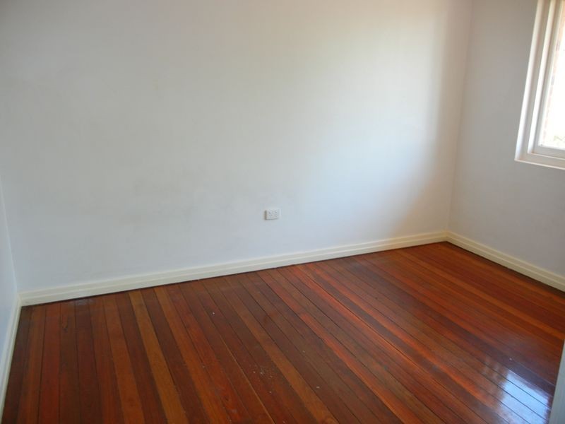 9 Goggs Street, Toowoomba City QLD 4350