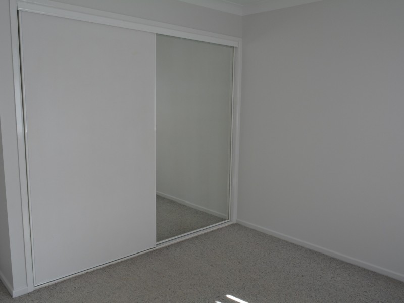 3/33 Helen Street, Newtown QLD 4350