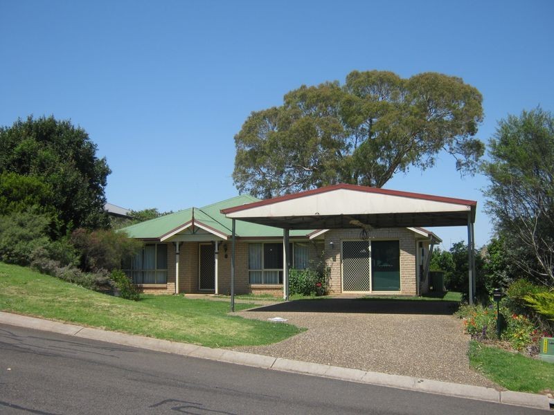 6 Saratoga Close, Wilsonton QLD 4350