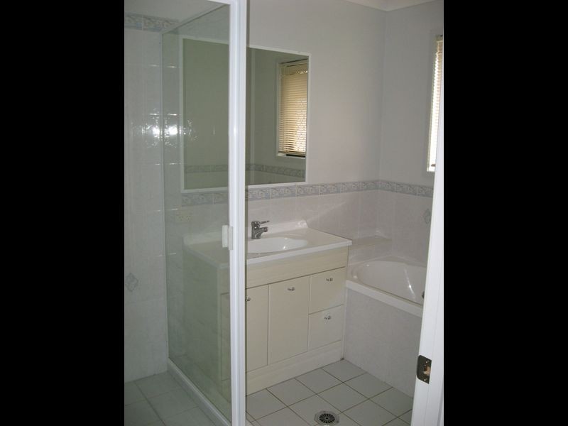 376 West Street, Darling Heights QLD 4350