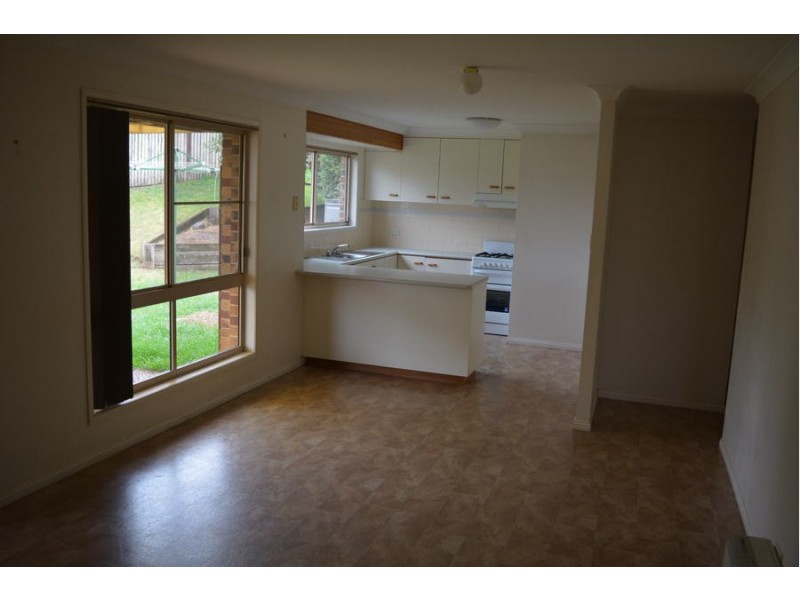 18 Kayser Court, Darling Heights QLD 4350