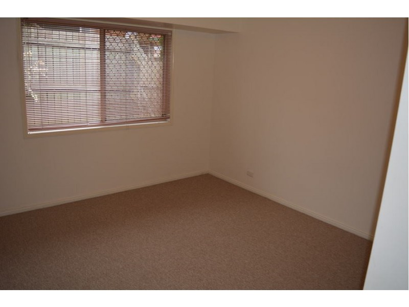 18 Kayser Court, Darling Heights QLD 4350