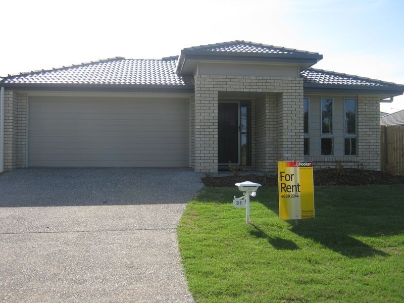 31 Kearney’s Street, Kearneys Spring QLD 4350