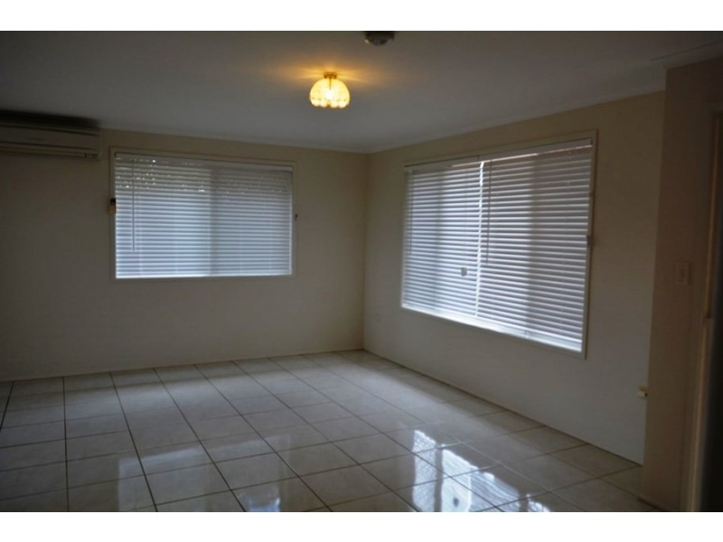 11 Sharon Court, Darling Heights QLD 4350