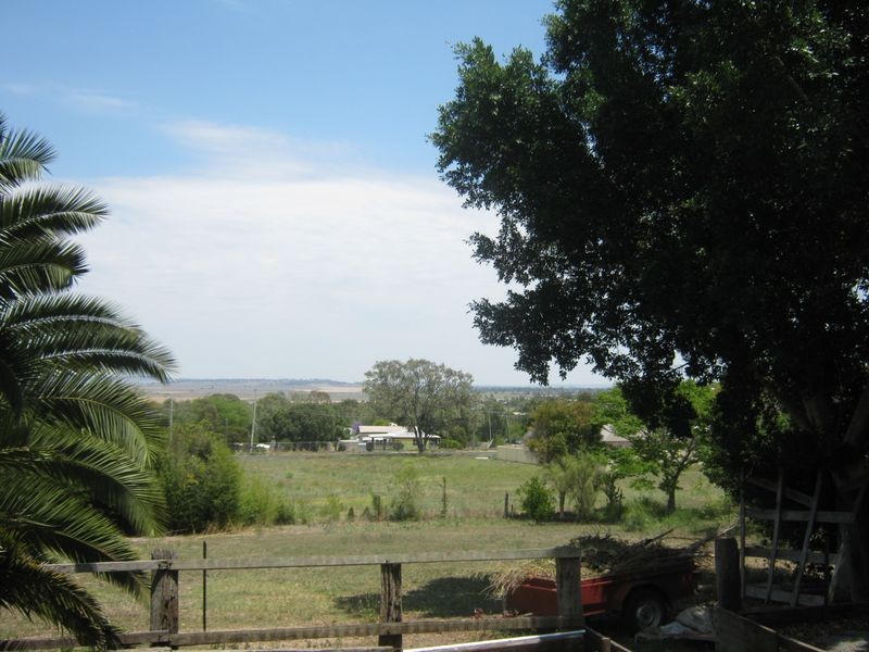 31 Rebwonga Street, Kingsthorpe QLD 4400