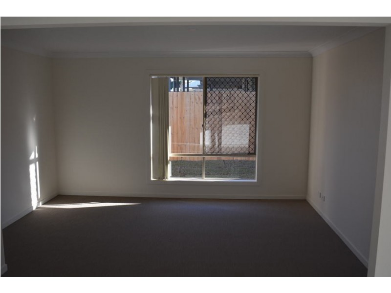 45/13 Andersson Court, Highfields QLD 4352