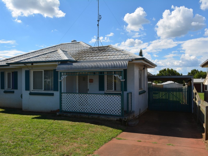 9 Dalmeny Street, Wilsonton QLD 4350