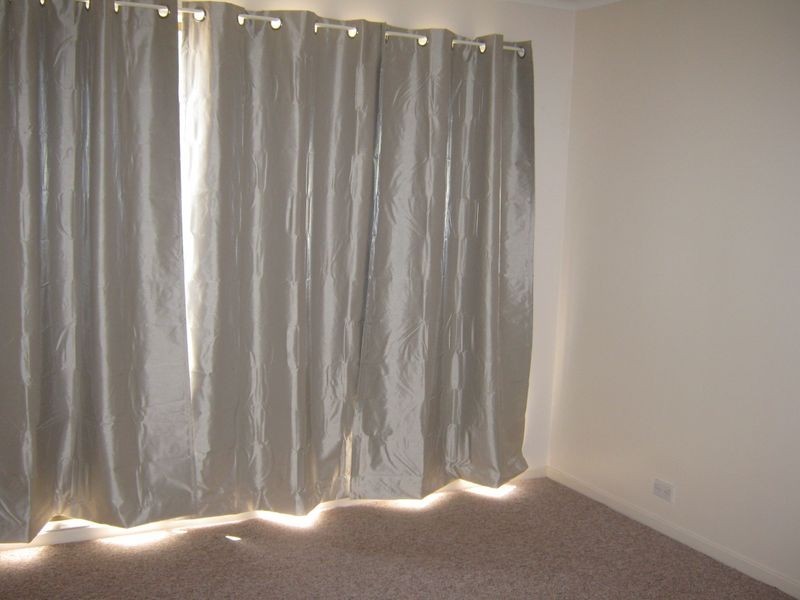 31 Rebwonga Street, Kingsthorpe QLD 4400