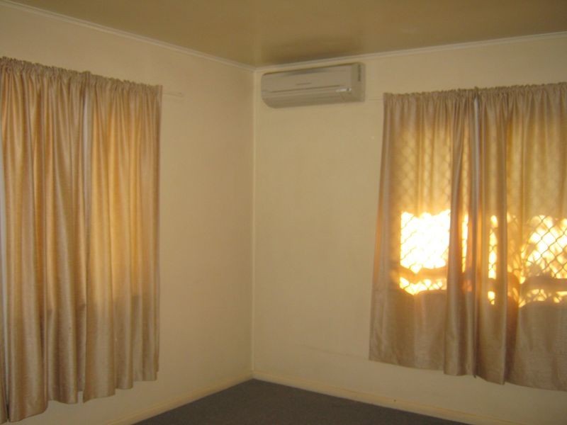 33 Weetwood Street, Newtown QLD 4350