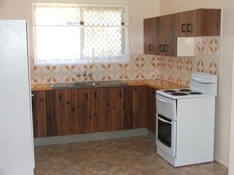 390 Hume Street, Kearneys Spring QLD 4350