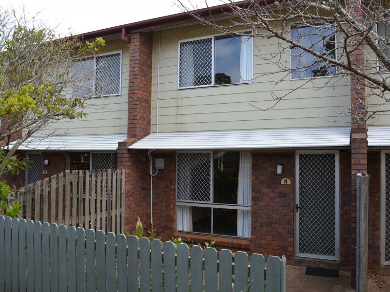 8/6 O’Brien Street, Harlaxton QLD 4350