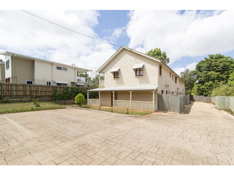 1/4 Creek Street, East Toowoomba QLD 4350