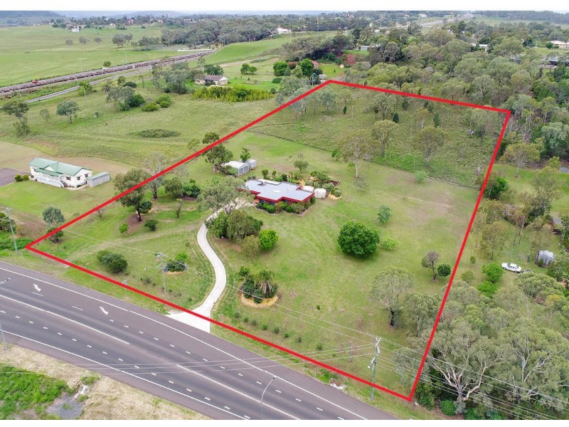 8 Troys Road, Torrington QLD 4350
