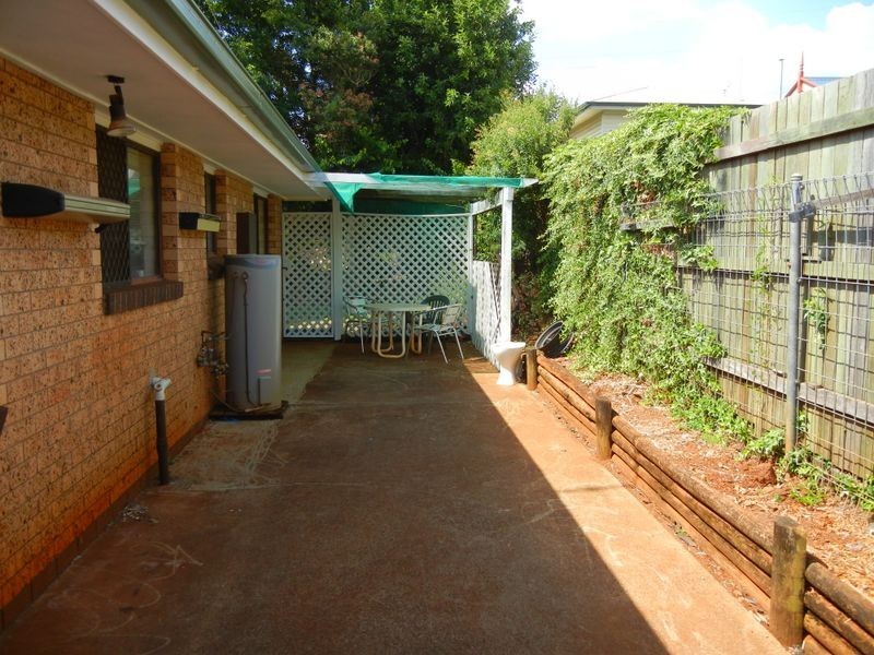 2a Wyndham Street, North Toowoomba QLD 4350