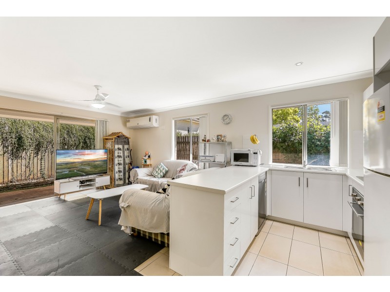 1&2/108A James Street, South Toowoomba QLD 4350