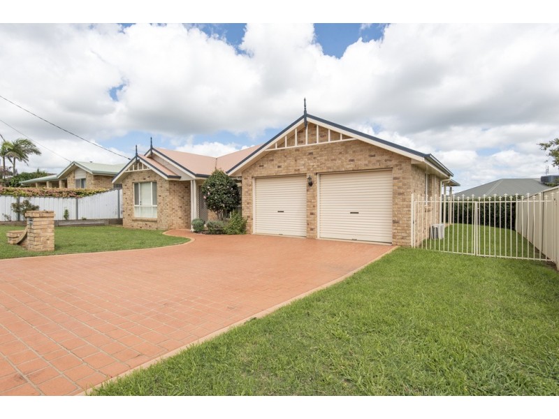 3 Florence Street, Harristown QLD 4350