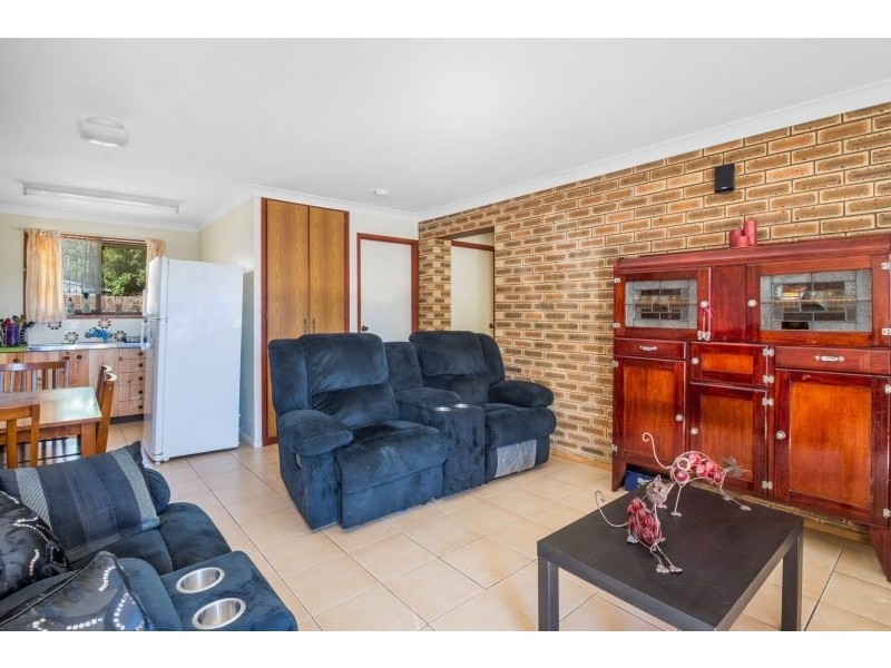 2/7 Damian Crescent, Kearneys Spring QLD 4350